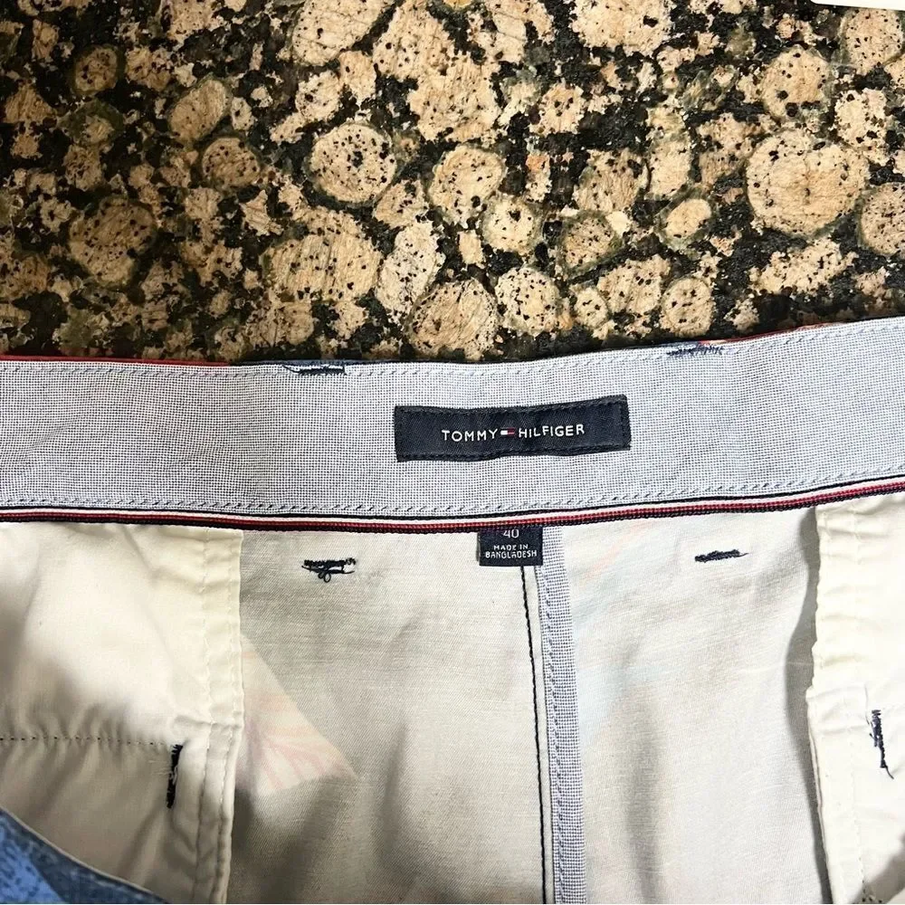 Tommy Hilfiger Men's 9